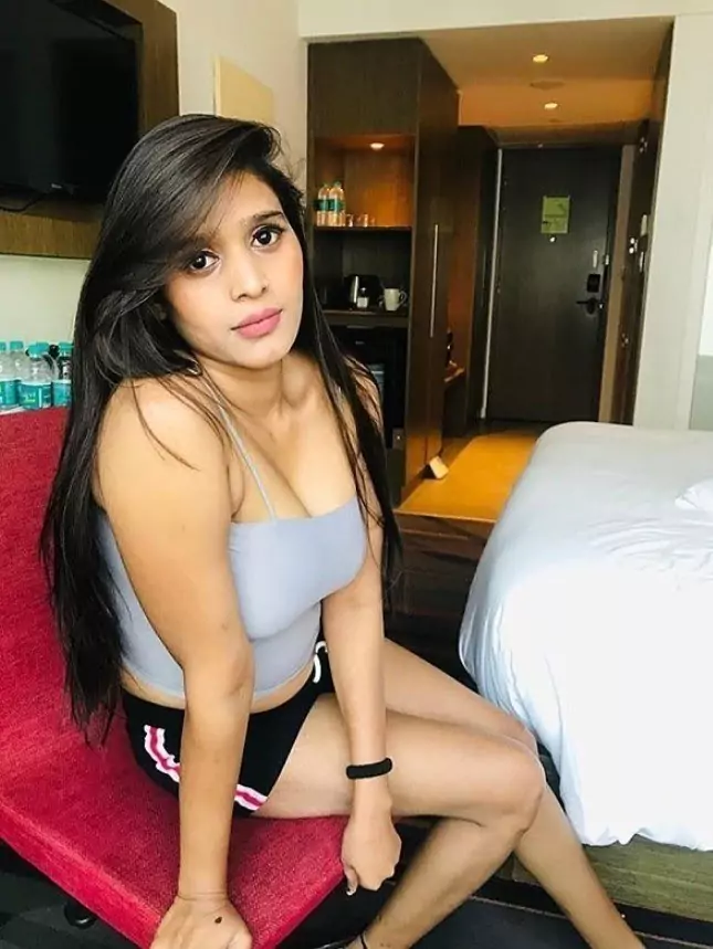 कॉल गर्ल्स सर्विस नेय्याट्टिंकारा